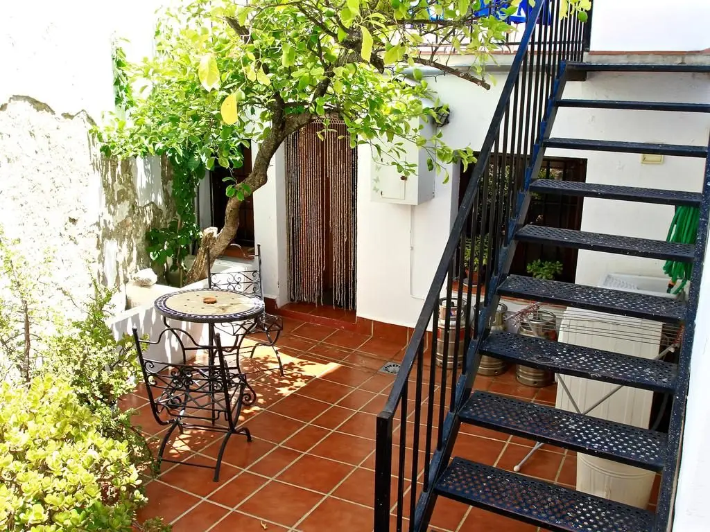 Bella casa a schiera per 2 persone con un patio molto carino situato a Olvera, tra Cadice, Siviglia e Malaga.